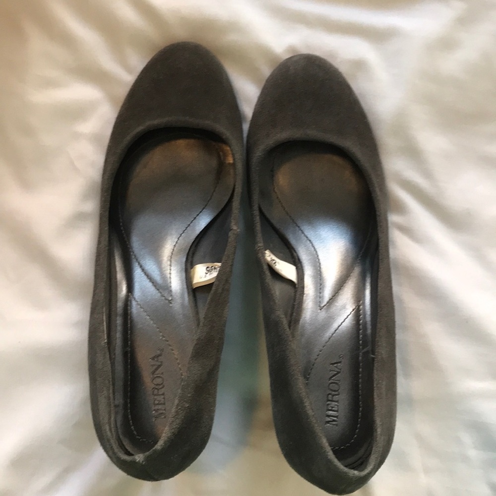 Merona (Target) Gray Suede Wedge heels